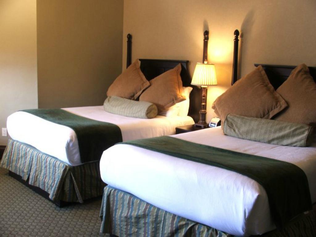 The Springs Resort & Spa Pagosa Springs Room photo